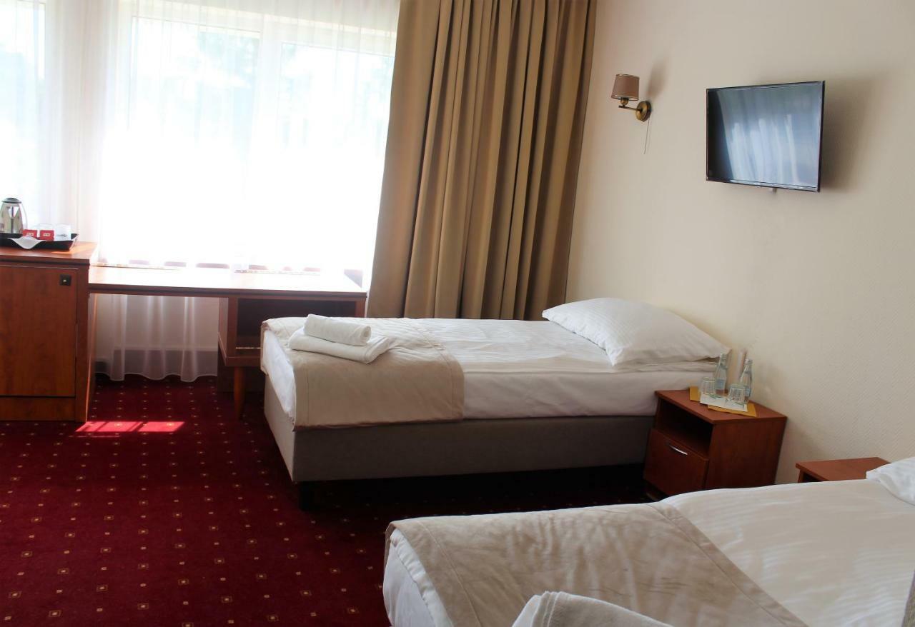Hotel Bialy Waldenburg Exterior foto