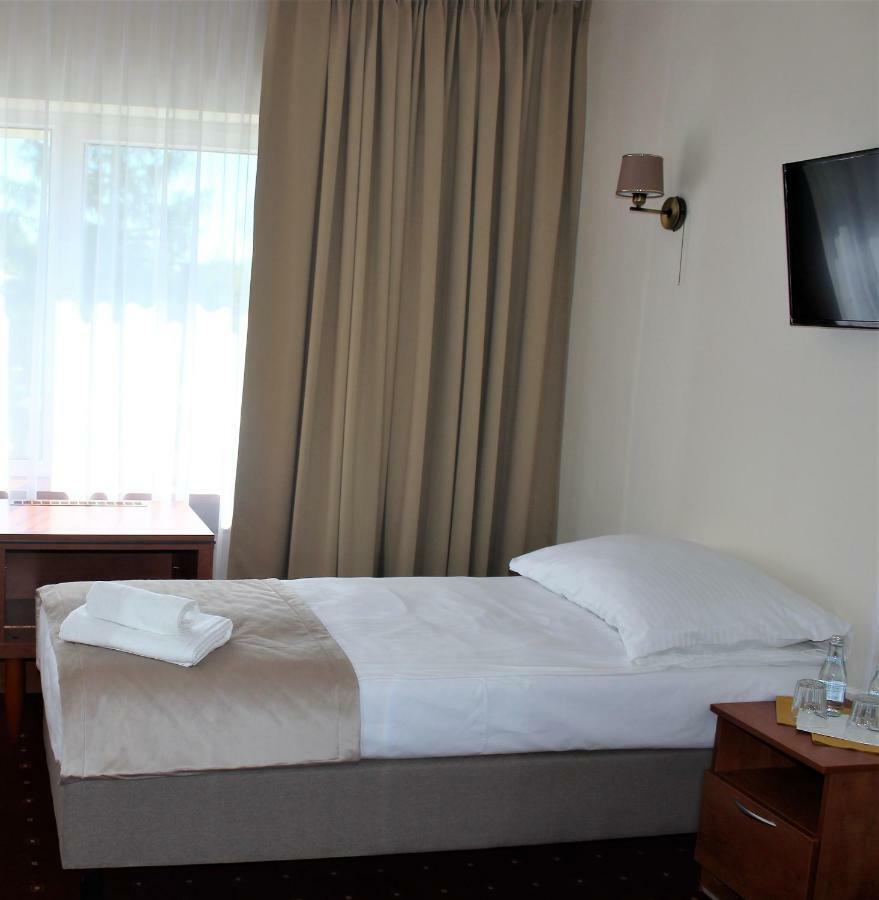 Hotel Bialy Waldenburg Exterior foto
