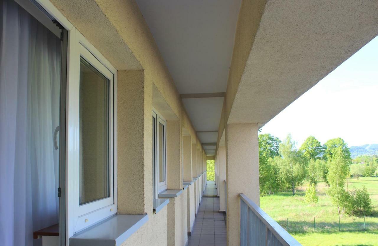 Hotel Bialy Waldenburg Exterior foto